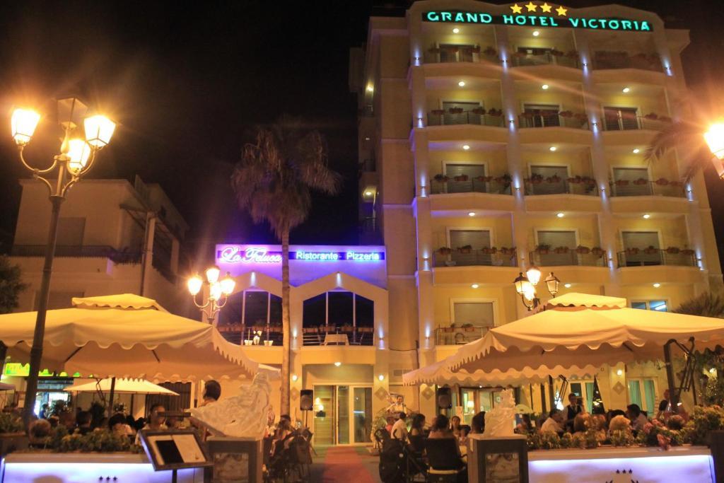 Grand Hotel Victoria Bagnara Calabra Exterior foto